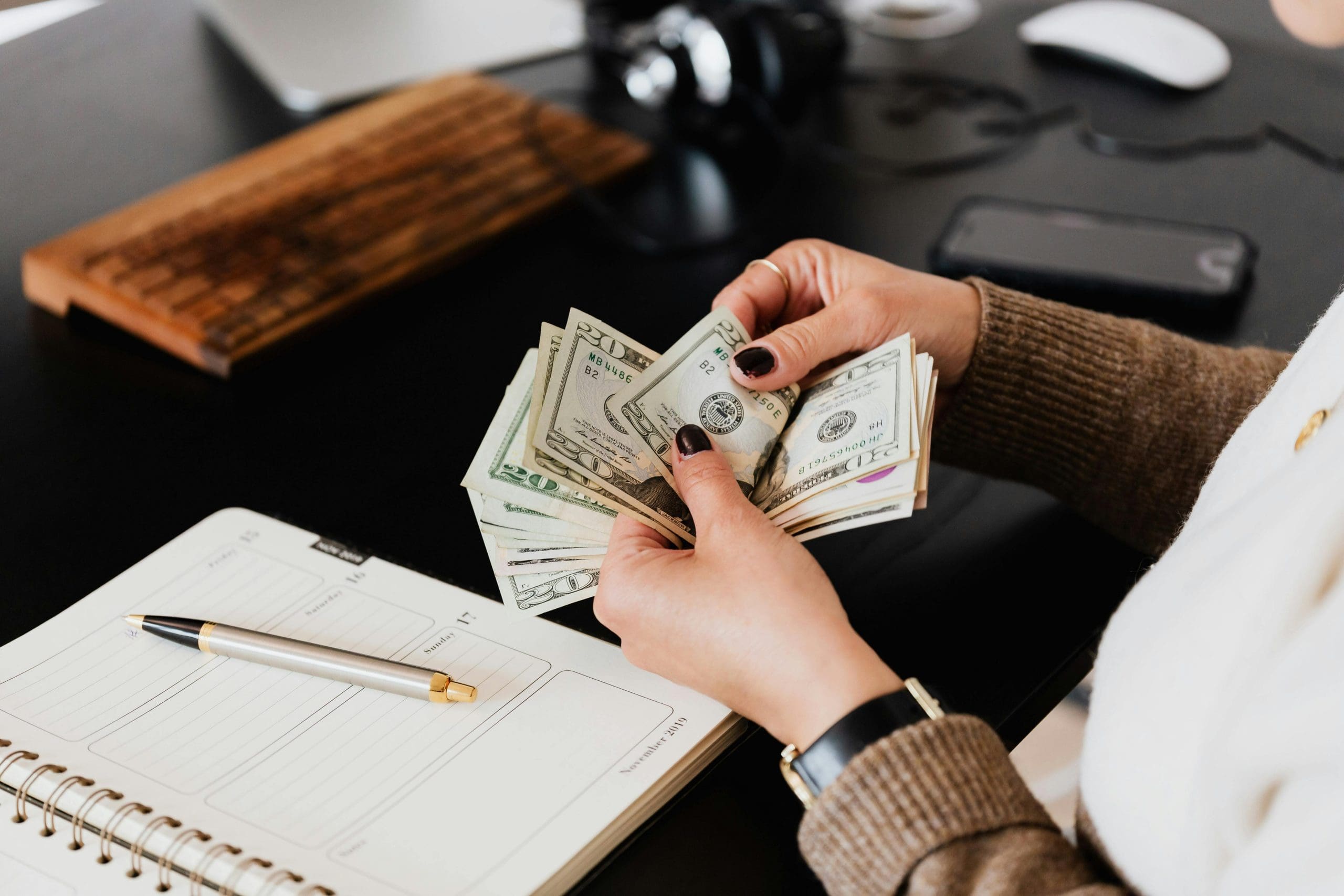 How Accurate Bookkeeping Keeps Small Businesses Profitable