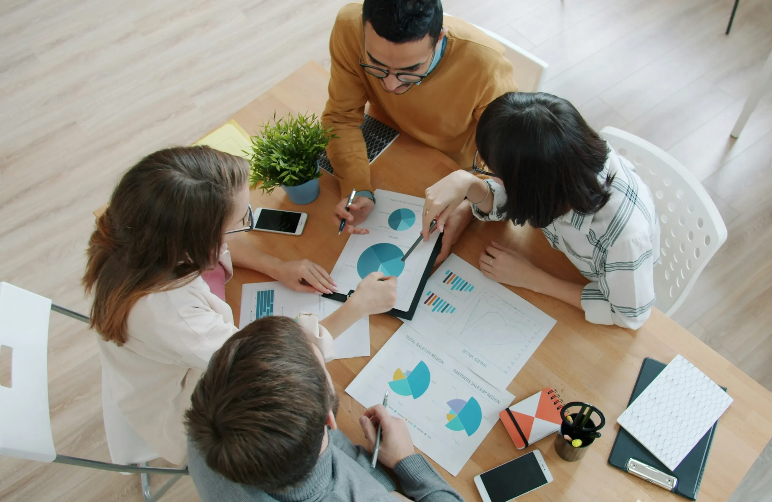 Why Fall is the Ideal Time to Hire a Fractional CFO Company