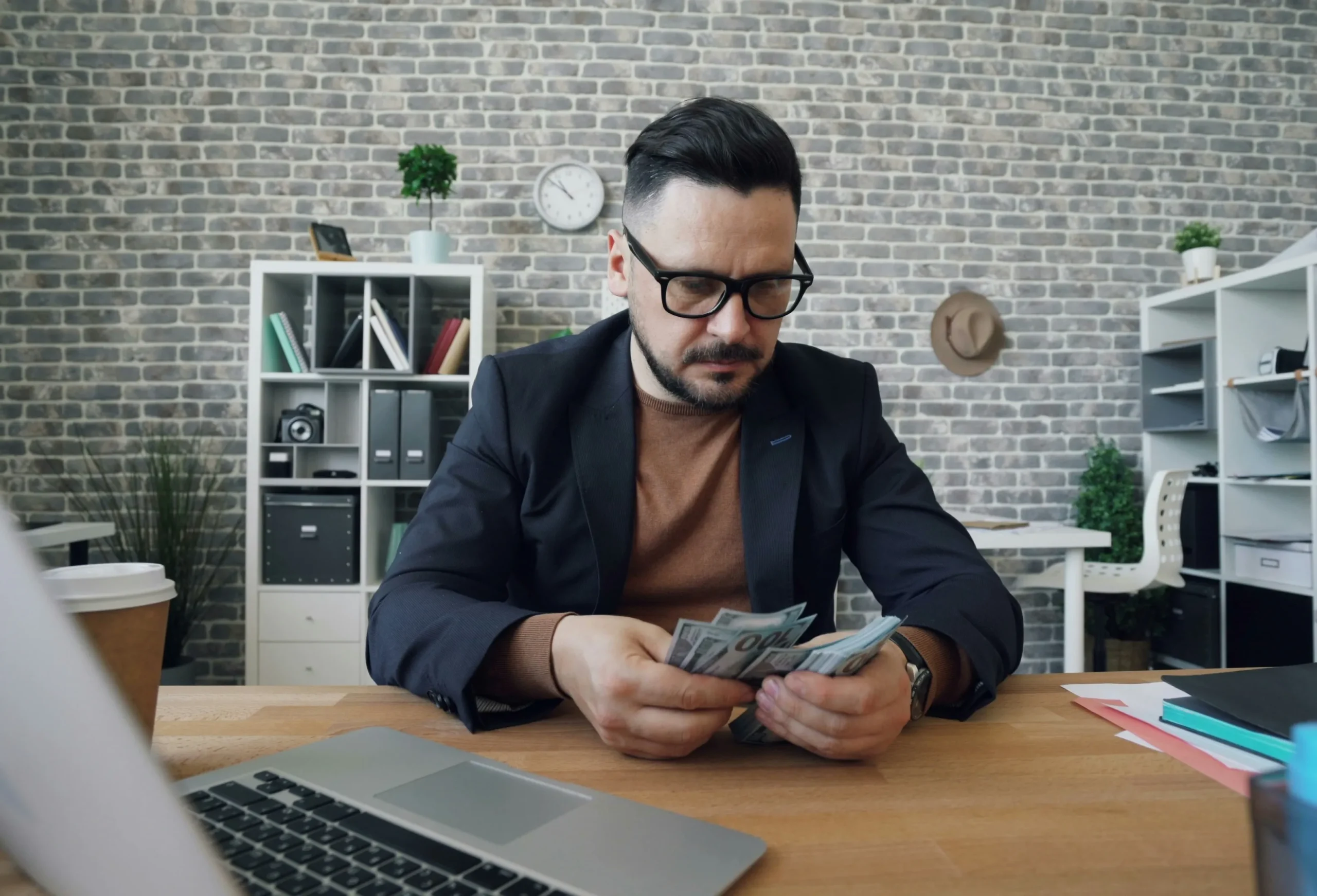Protecting Gross Margins With Fractional CFO Consulting in Q4